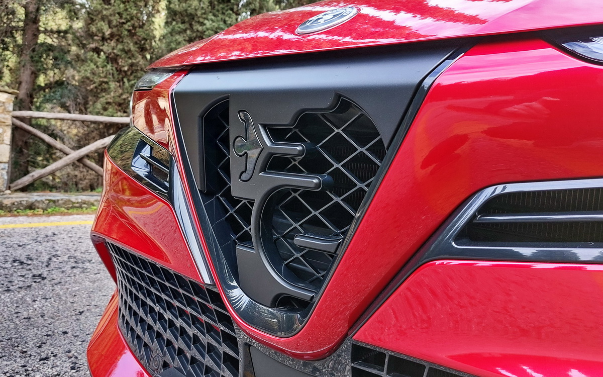 Alfa-Romeo-Junior-Elettrica-EV-test-drive-2026-04 (19)