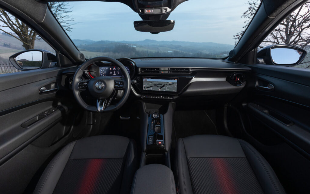 Alfa Romeo Junior Ibrida