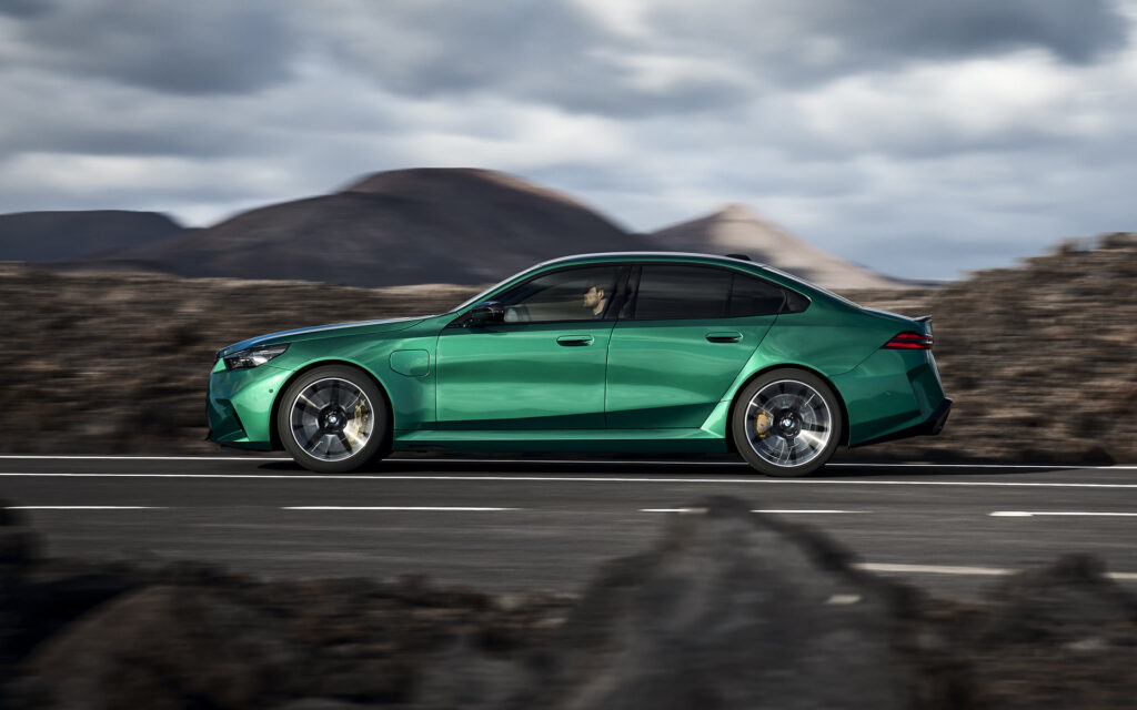 BMW M5 Sedan