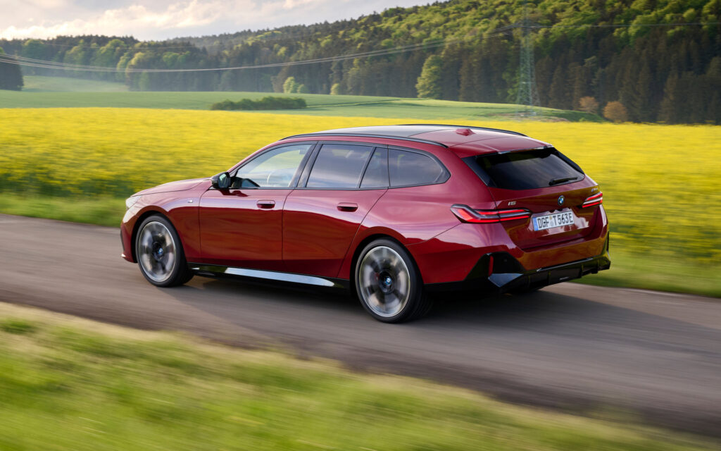 BMW i5 Touring