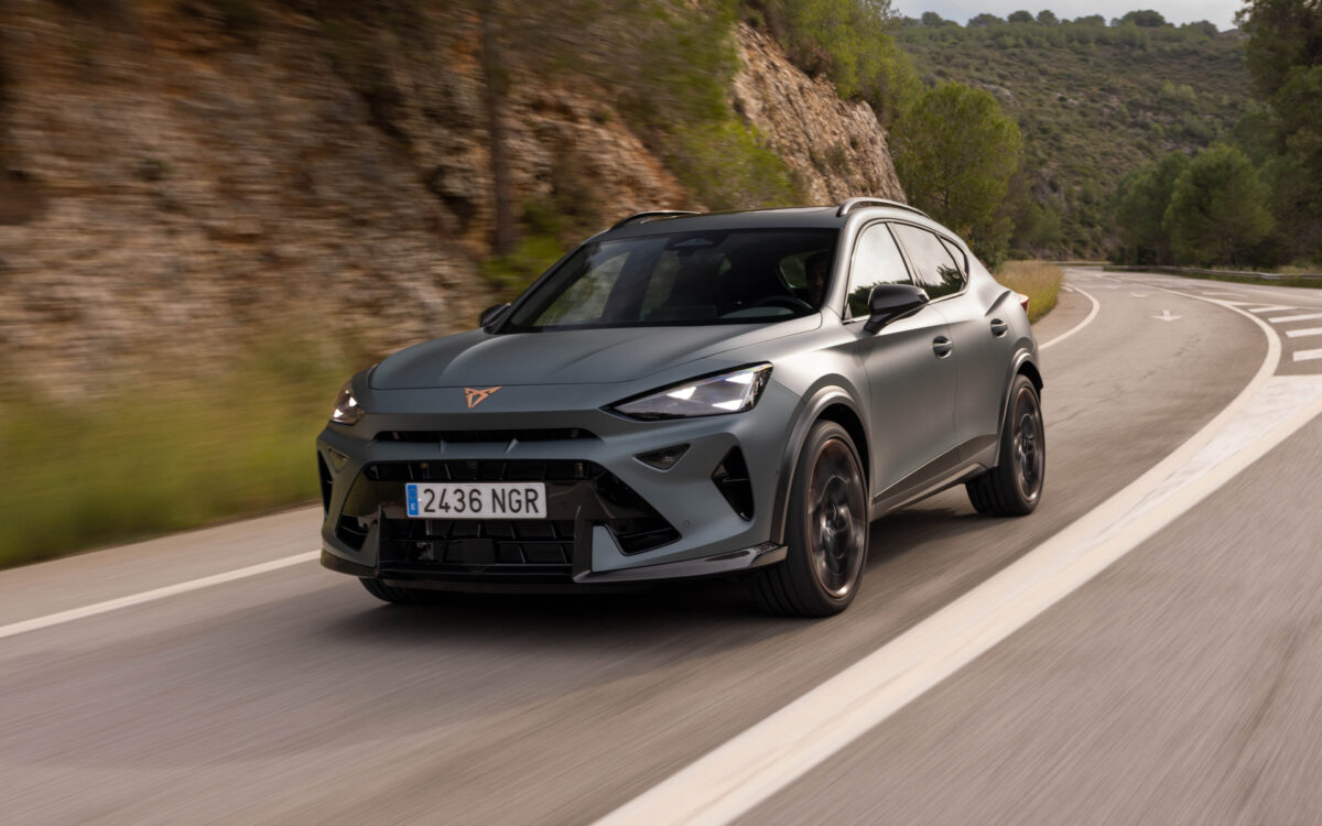 Στην Ελλάδα το CUPRA Formentor των 390 ίππων (τιμή)