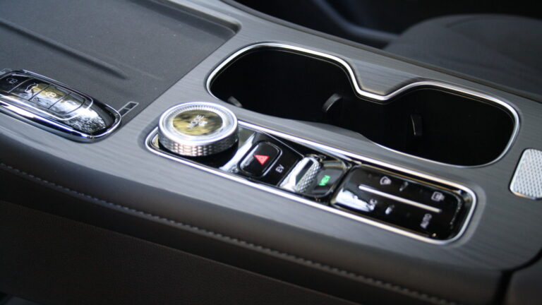 Chery-Tiggo-8-PHEV-test-drive-9