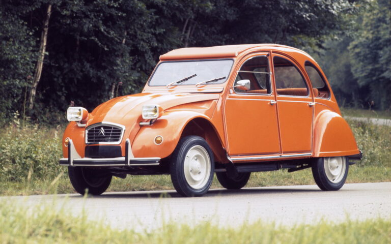 Citroen-2CV-Classic-Car-1975-3