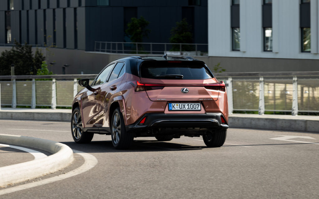 Lexus UX