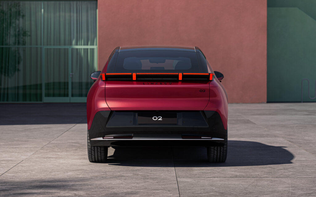Lynk & Co 02