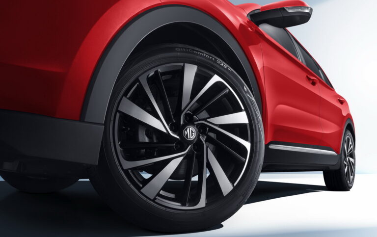 MG-ZS-Hybrid+-2025-RED (11)