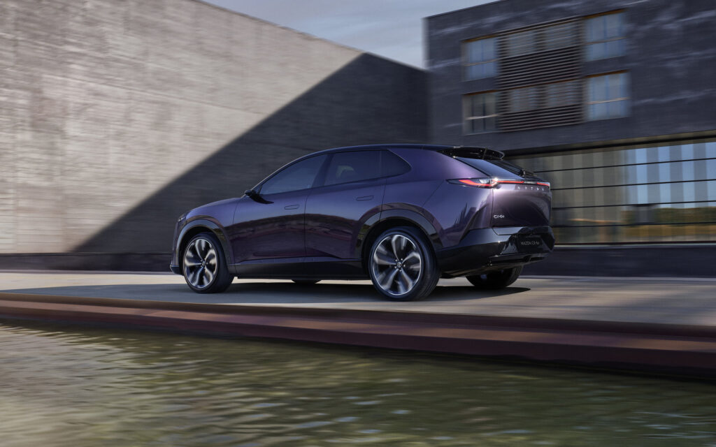 Mazda CX-6e