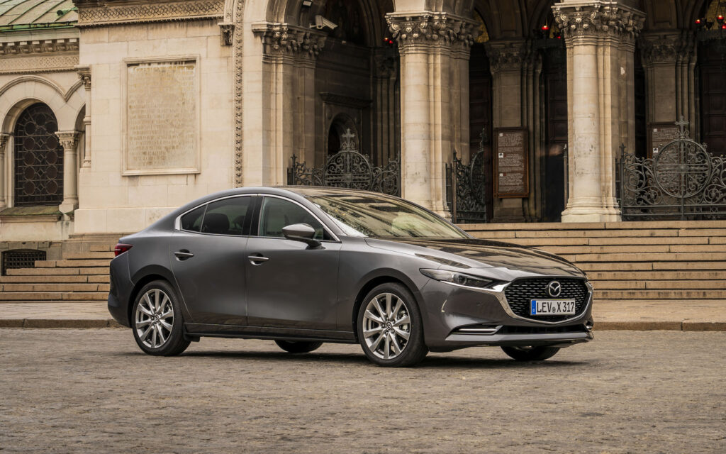 Mazda 3 Sedan