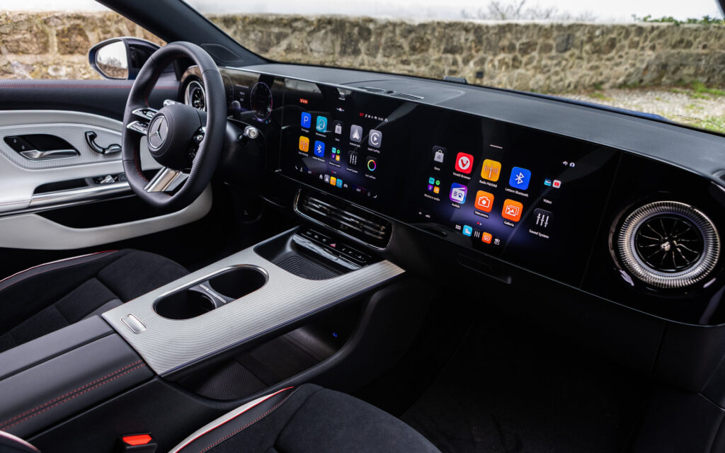 Mercedes-Benz CLA Hybrid