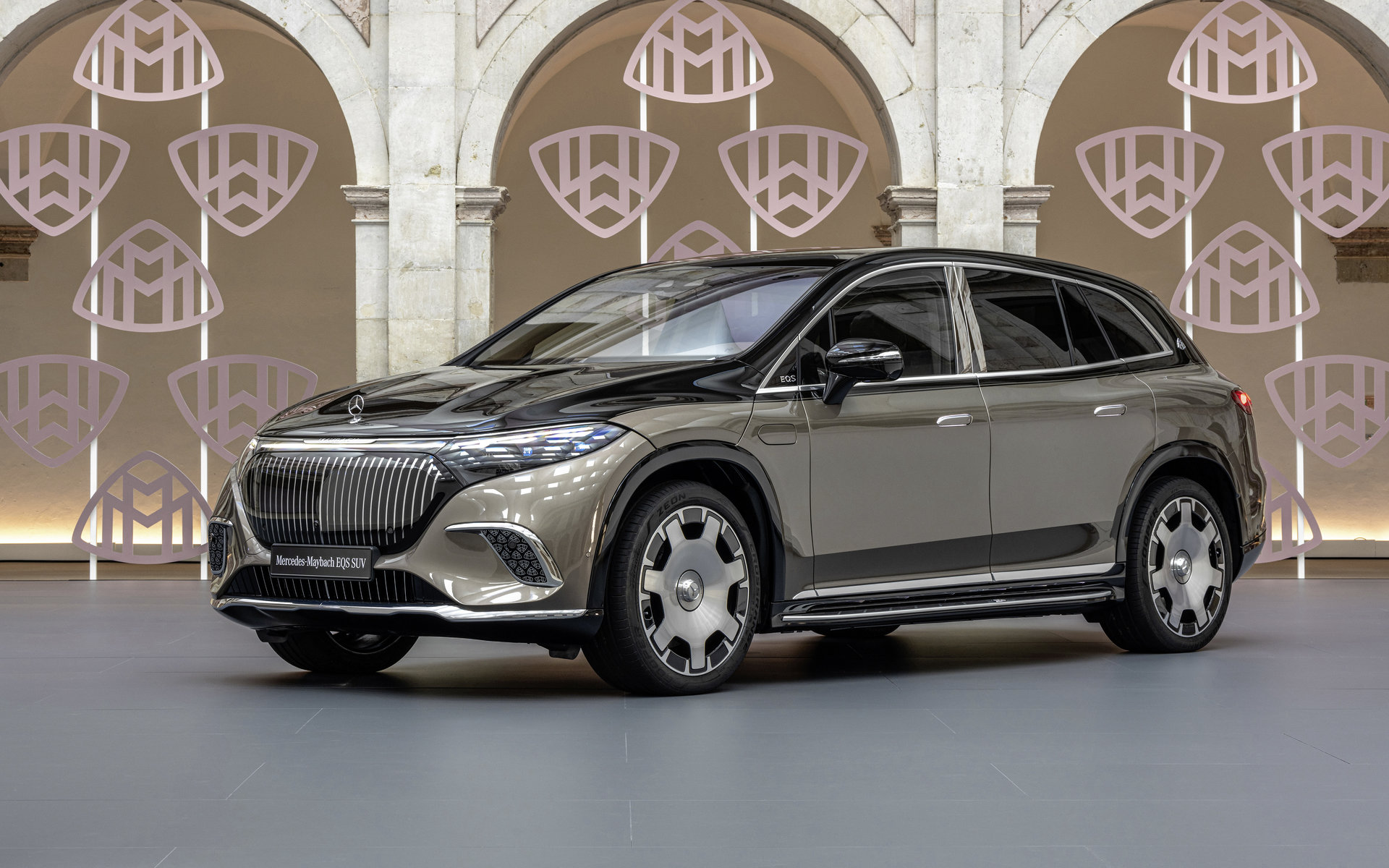 Mercedes-Maybach EQS SUV