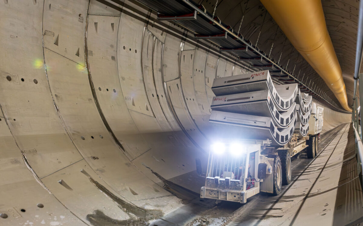 Τσιάνος στο OnlyAuto: «Δεν γίνεται να χρειαζόμαστε 10 χρόνια για να κατασκευάσουμε μία γραμμή του Μετρό»