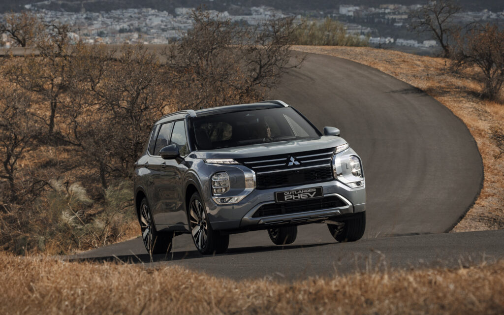 Mitsubishi Motors Outlander