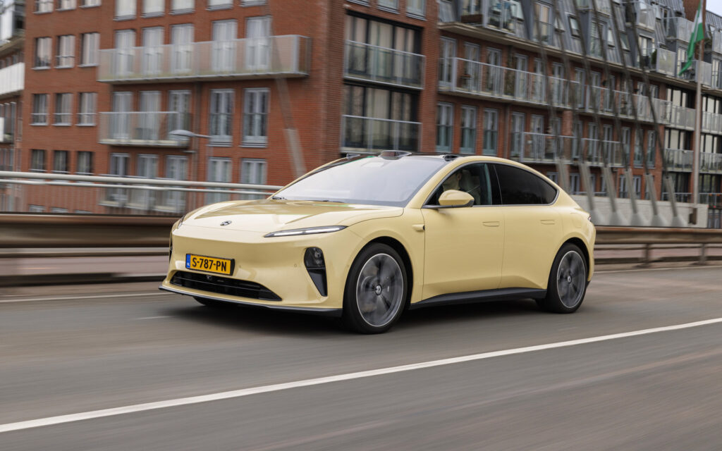 NIO ET5