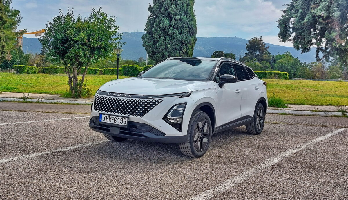 Οδηγούμε το νέο υβριδικό OMODA 5 SHS-H