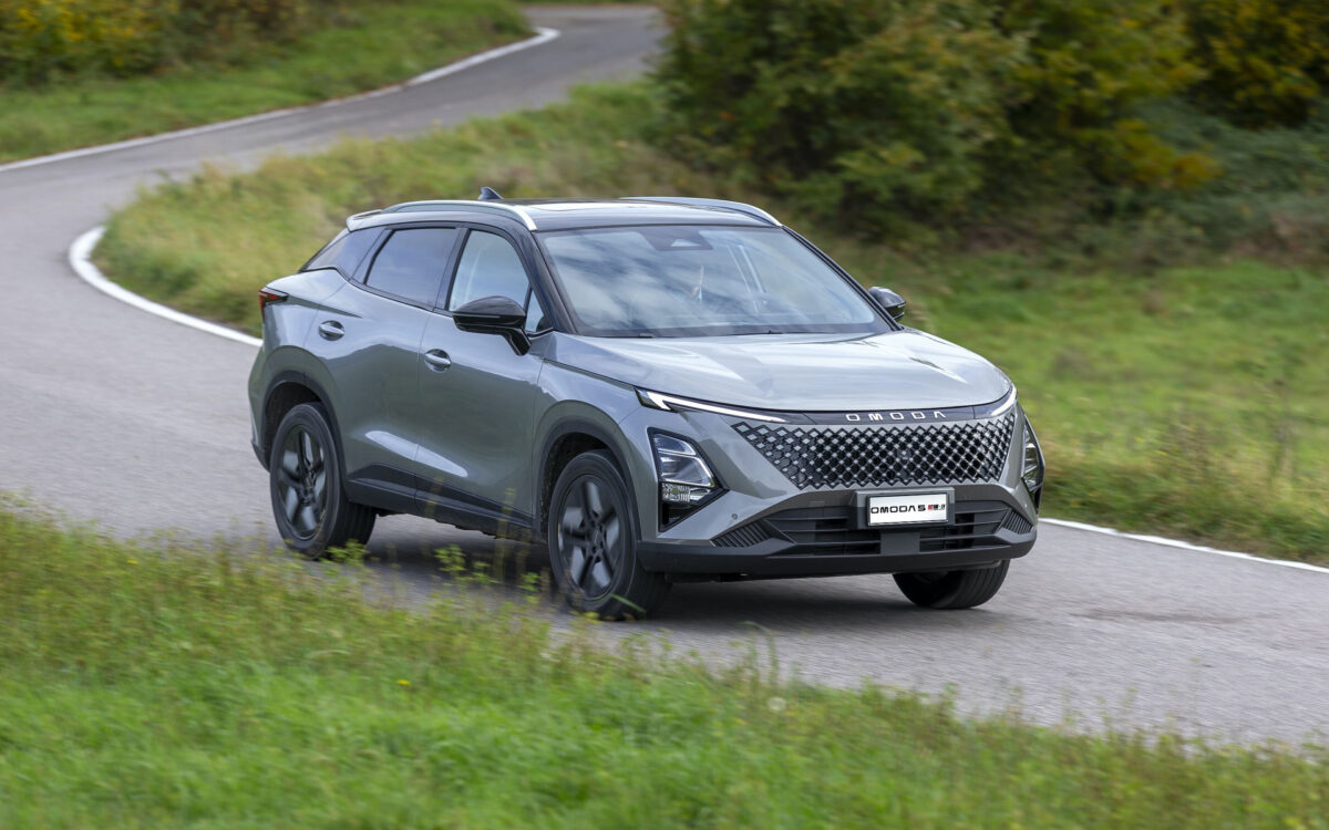 Omoda 5 SHS-H: Πόσο κοστίζει στην Ελλάδα το υβριδικό SUV με την μεγάλη αυτονομία