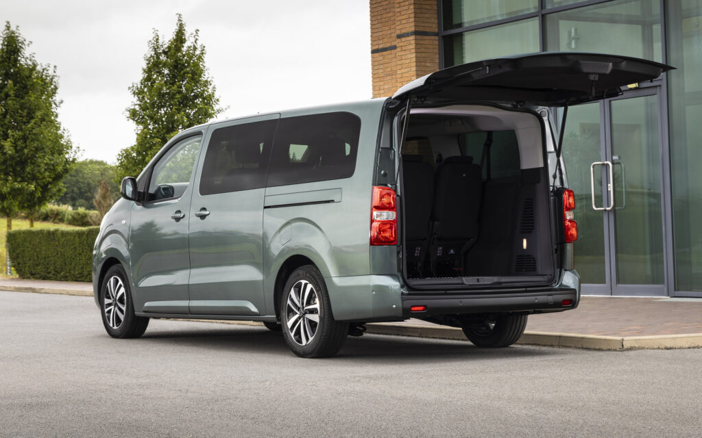 Peugeot E-Traveller L3H1