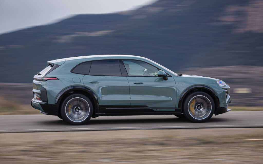 Porsche Cayenne Electric