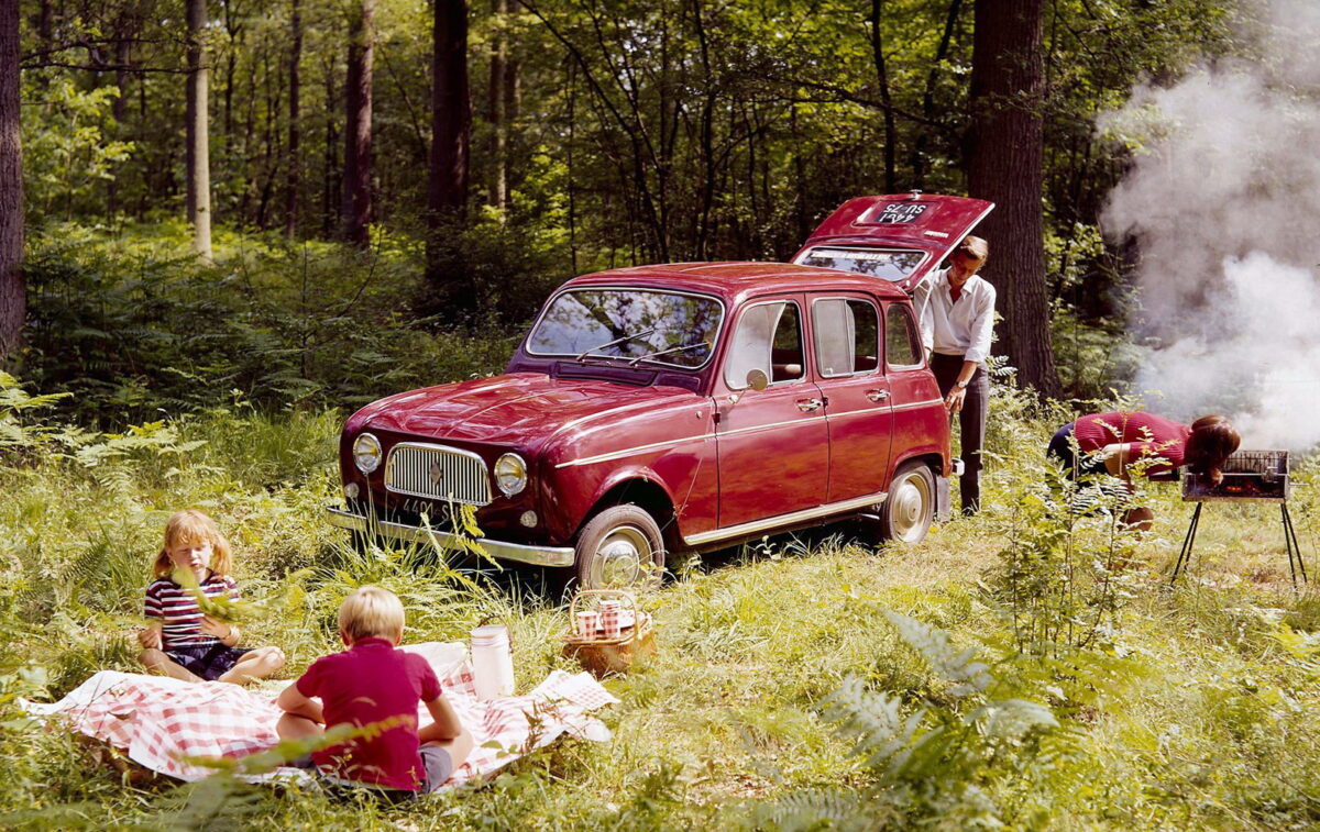 Renault 4L: To “μπλουτζίν” της Αυτοκίνησης