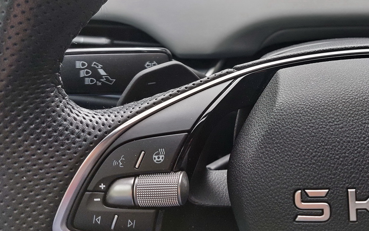 Skoda-Elroq-85-TEST-2026-onlyauto (8)