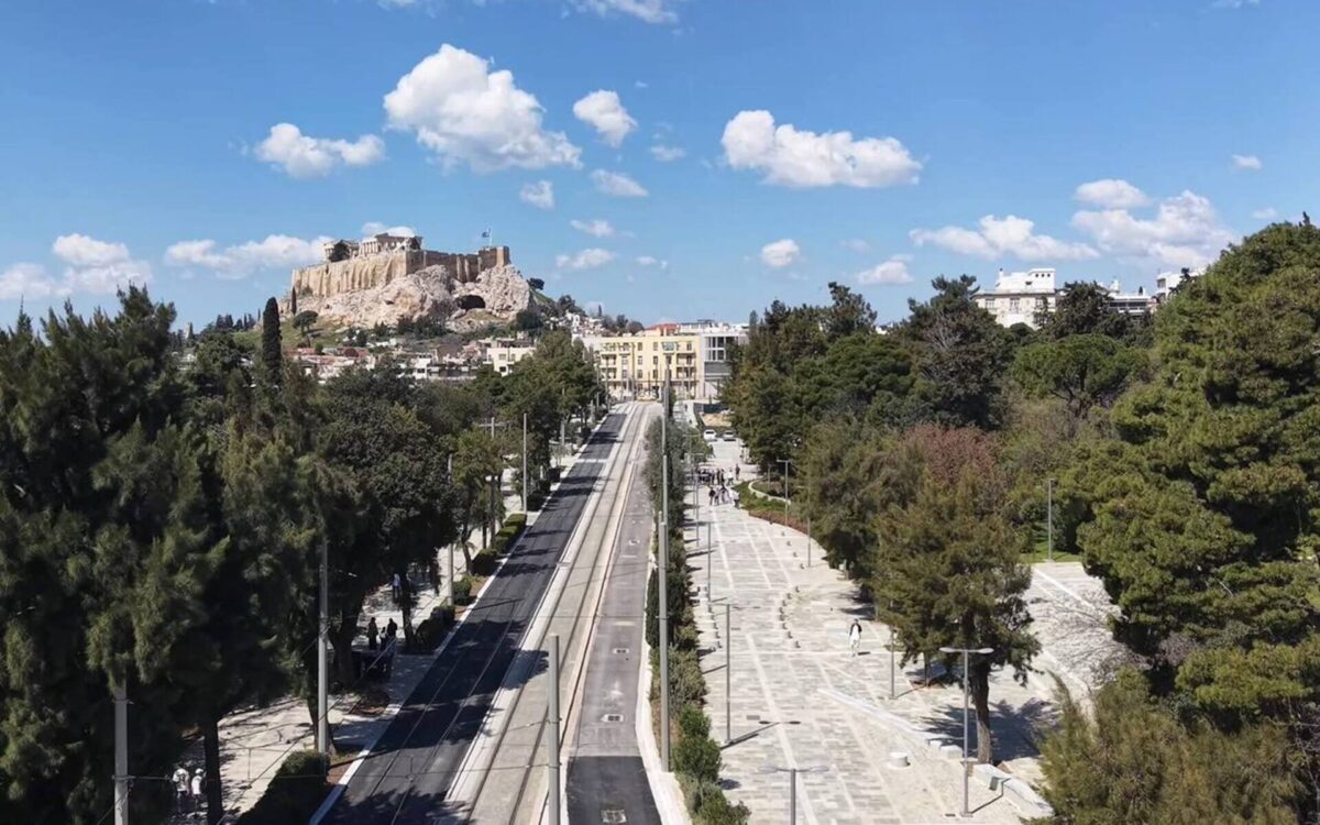 Κόντρα Μητσοτάκη – Δούκα για το ποιος «πολέμησε» την Βασιλίσσης Όλγας