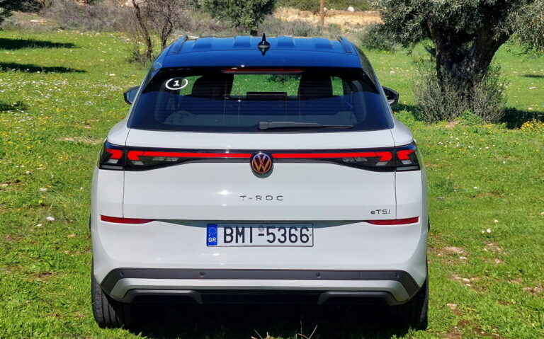 Volkswagen-VW-T-Roc-GR presentation-2026 (7)