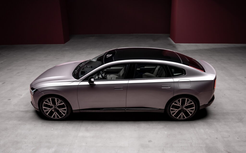 Volvo ES90
