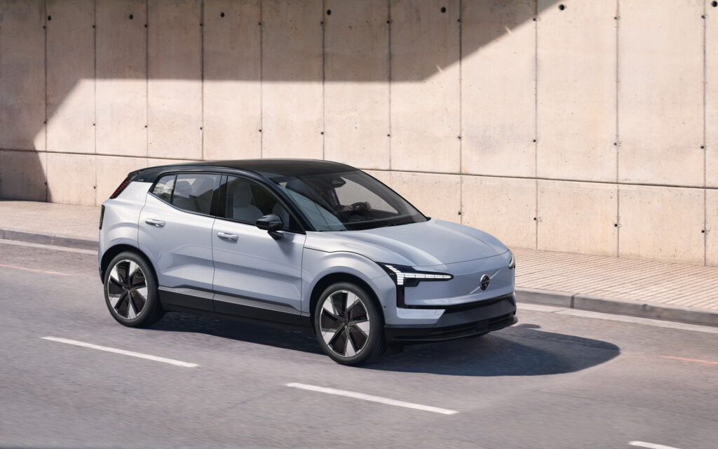 Volvo ΕΧ30