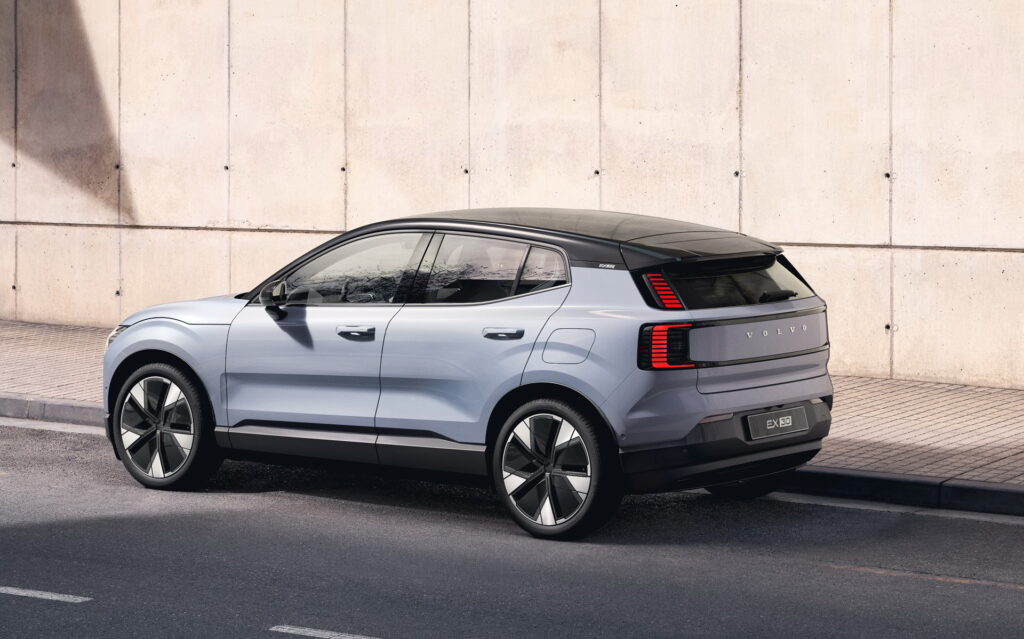 Volvo ΕΧ30