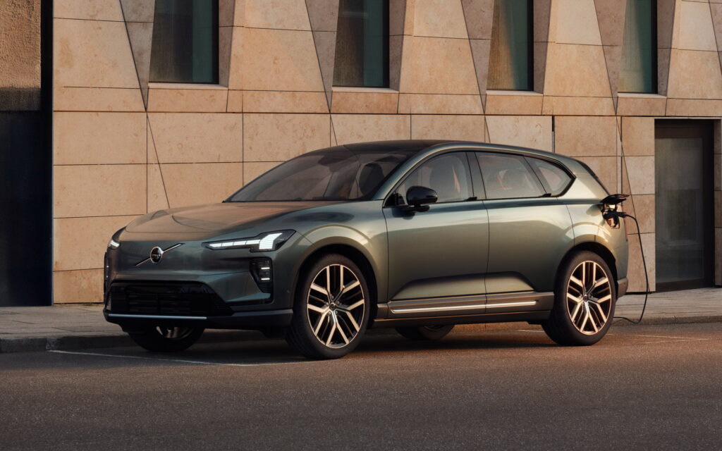 Volvo EX60