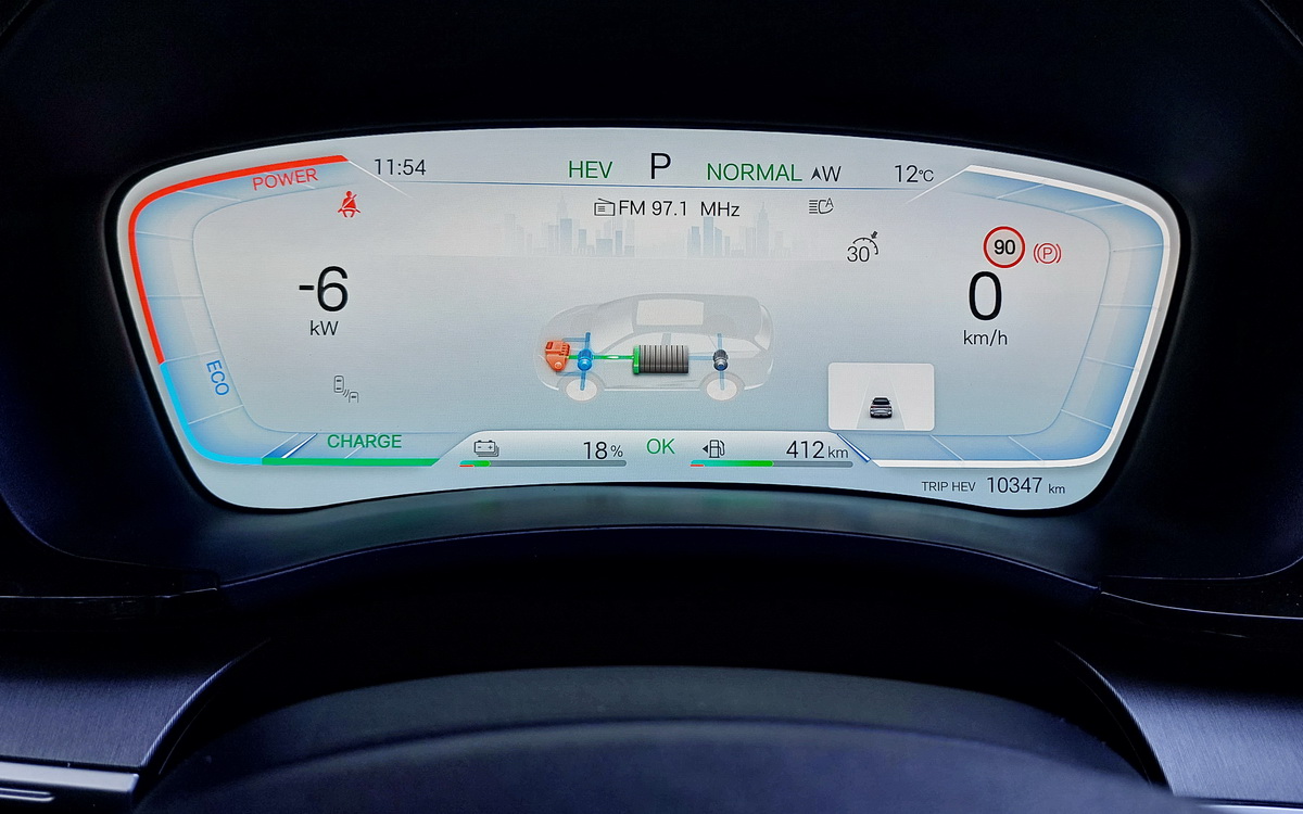 BYD-Seal-U-DM-i-PHEV-test-drive-2026 (15)