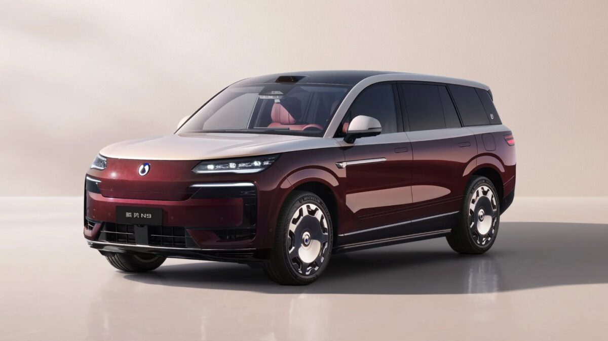 Η BYD αναβαθμίζει το Denza N9 και ανεβάζει τον πήχη στα premium SUV