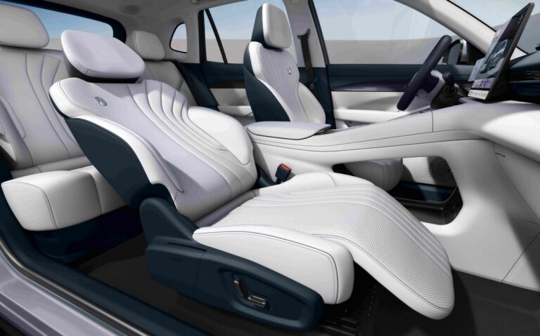 Geely-EX5-2026-TEST-interior (22)