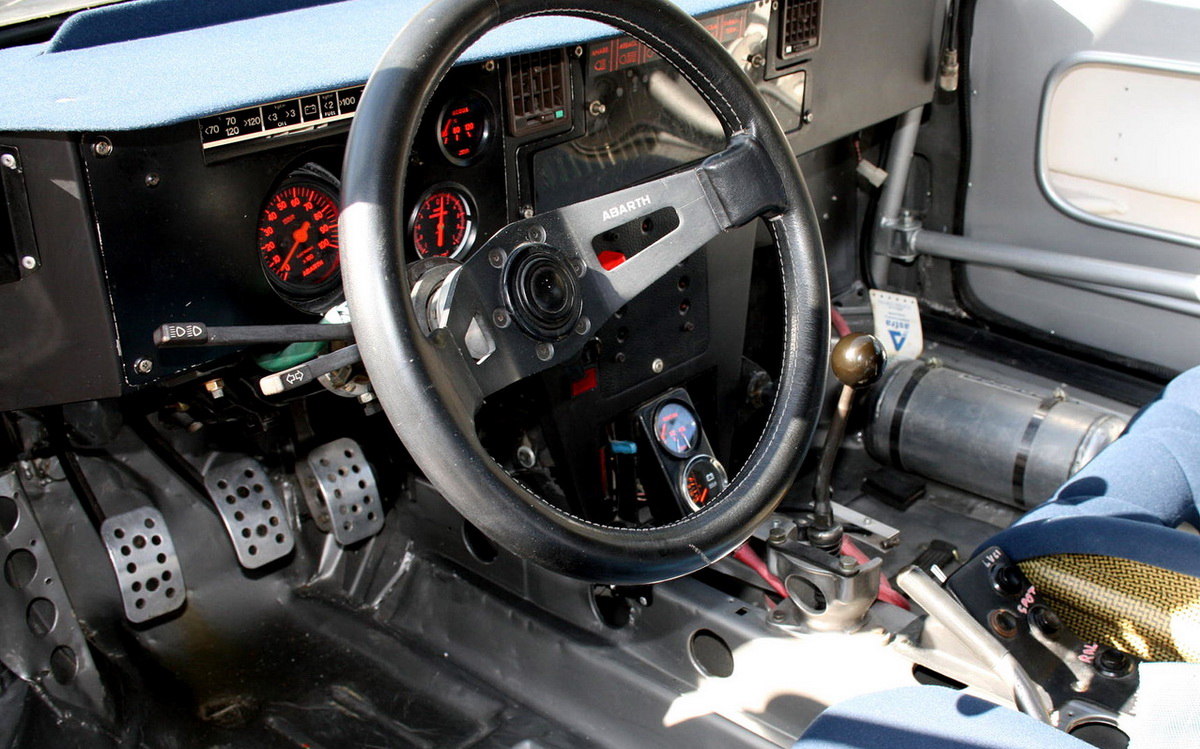 Lancia-Rally-037-Gruppo-B-1982-1983-7