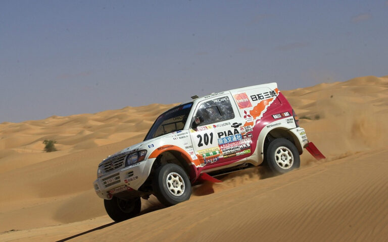 Mitsubishi-Pajero-Dakar