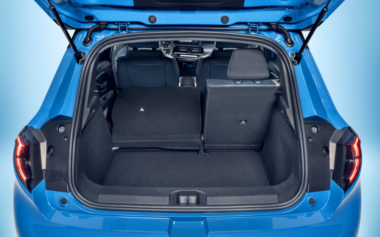 Nissan-Micra-2026-9
