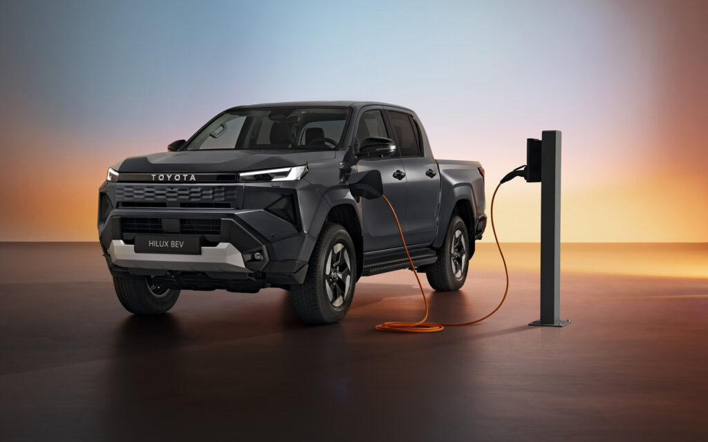 Toyota Hilux 2027