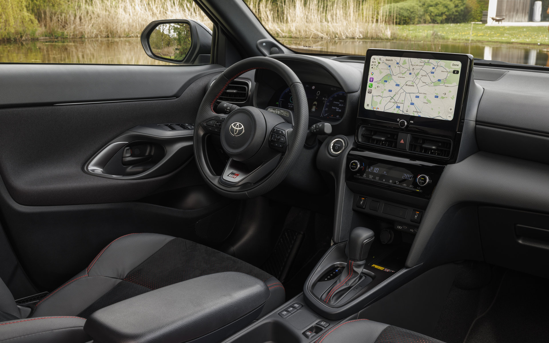 Toyota-Yaris-Cross-2026-4