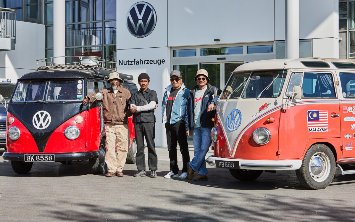 Δύο ιστορικά VW Bulli επέστρεψαν στο Αννόβερο μετά από ταξίδι 20.000 χιλιομέτρων