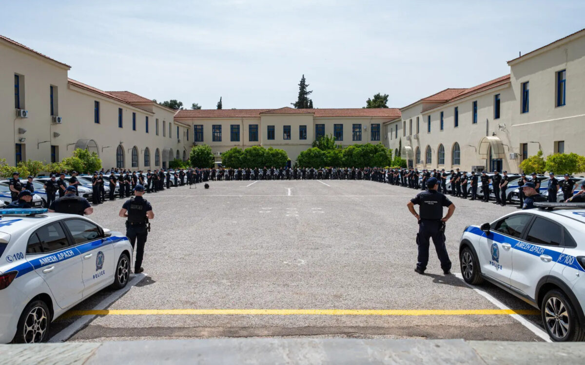 Τα νέα υβριδικά περιπολικά της ΕΛΑΣ: Από ποιες μάρκες είναι, ποια εταιρεία τα έκανε δωρεά