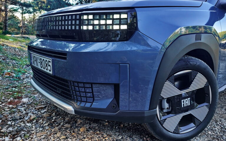 Fiat-Grande-Panda-1.2T-Hybrid-2026-test (47)