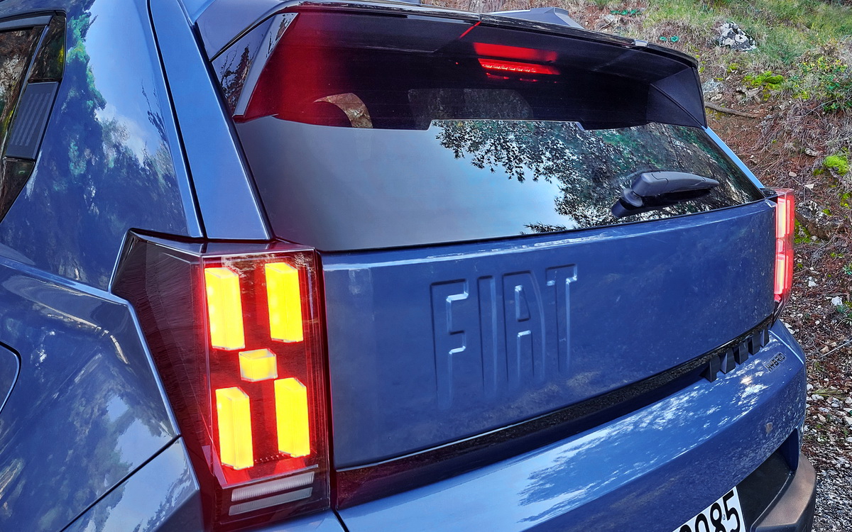 Fiat-Grande-Panda-1.2T-Hybrid-2026-test (48)