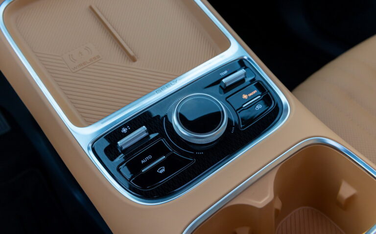 Geely-Starray-EM-i (17)