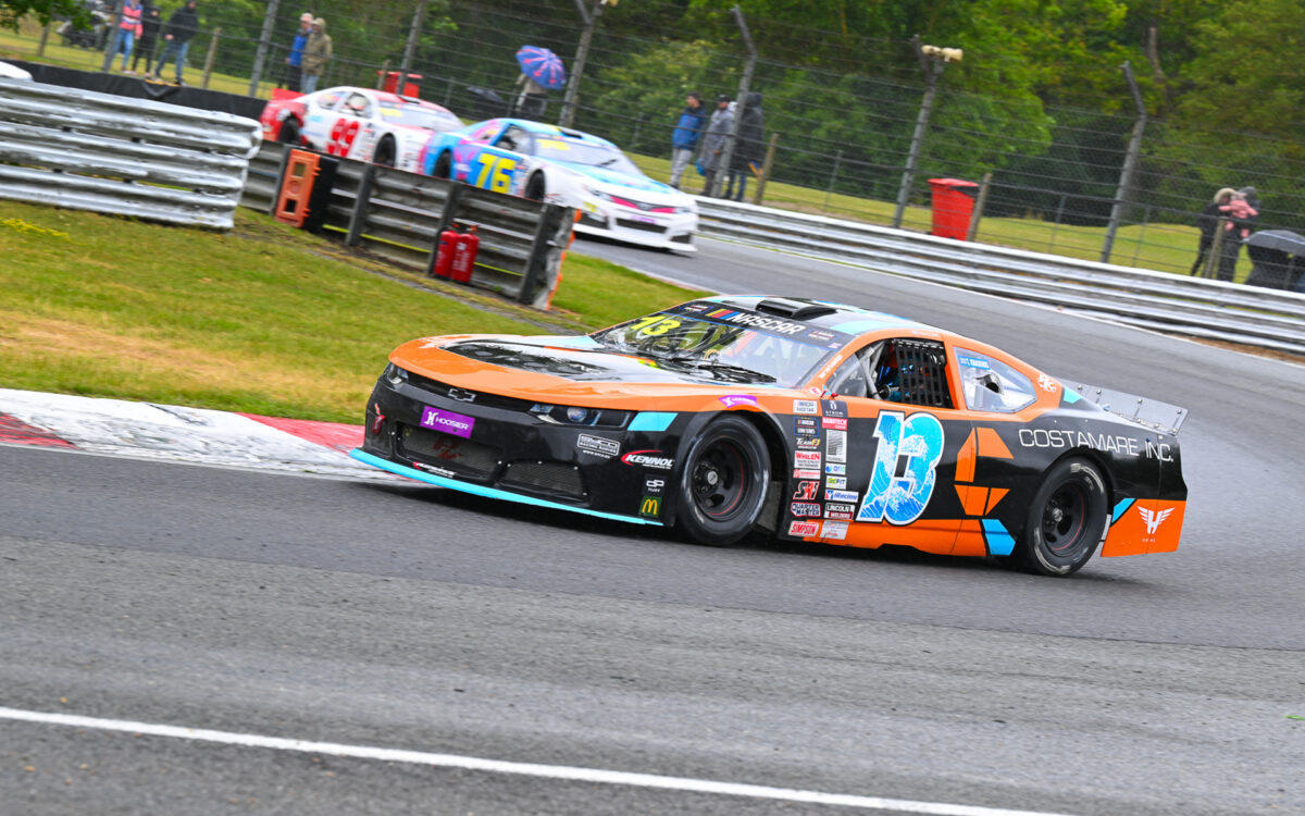 NASCAR Euro Series: Πολύτιμοι βαθμοί, παρά τις αναποδιές, για τον Θωμά Κρασώνη
