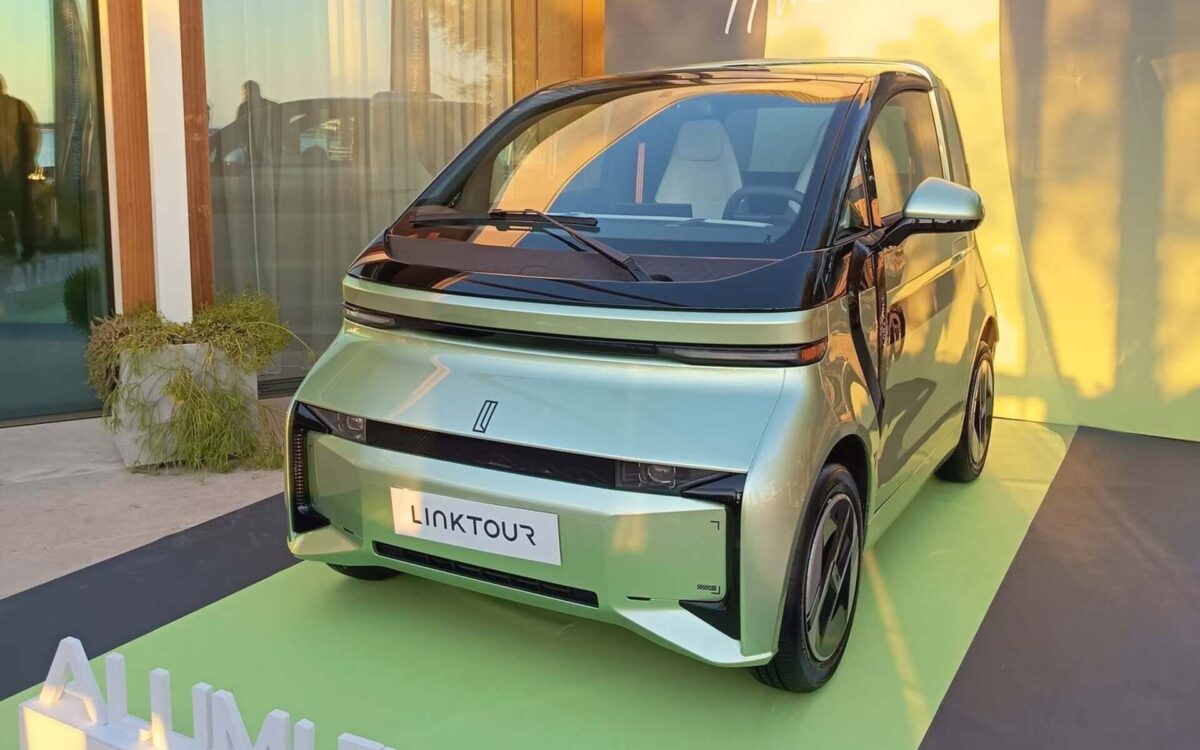 LinkTour ALUMI: Το νέο ηλεκτρικό microcar έκανε πρεμιέρα στην Ελλάδα