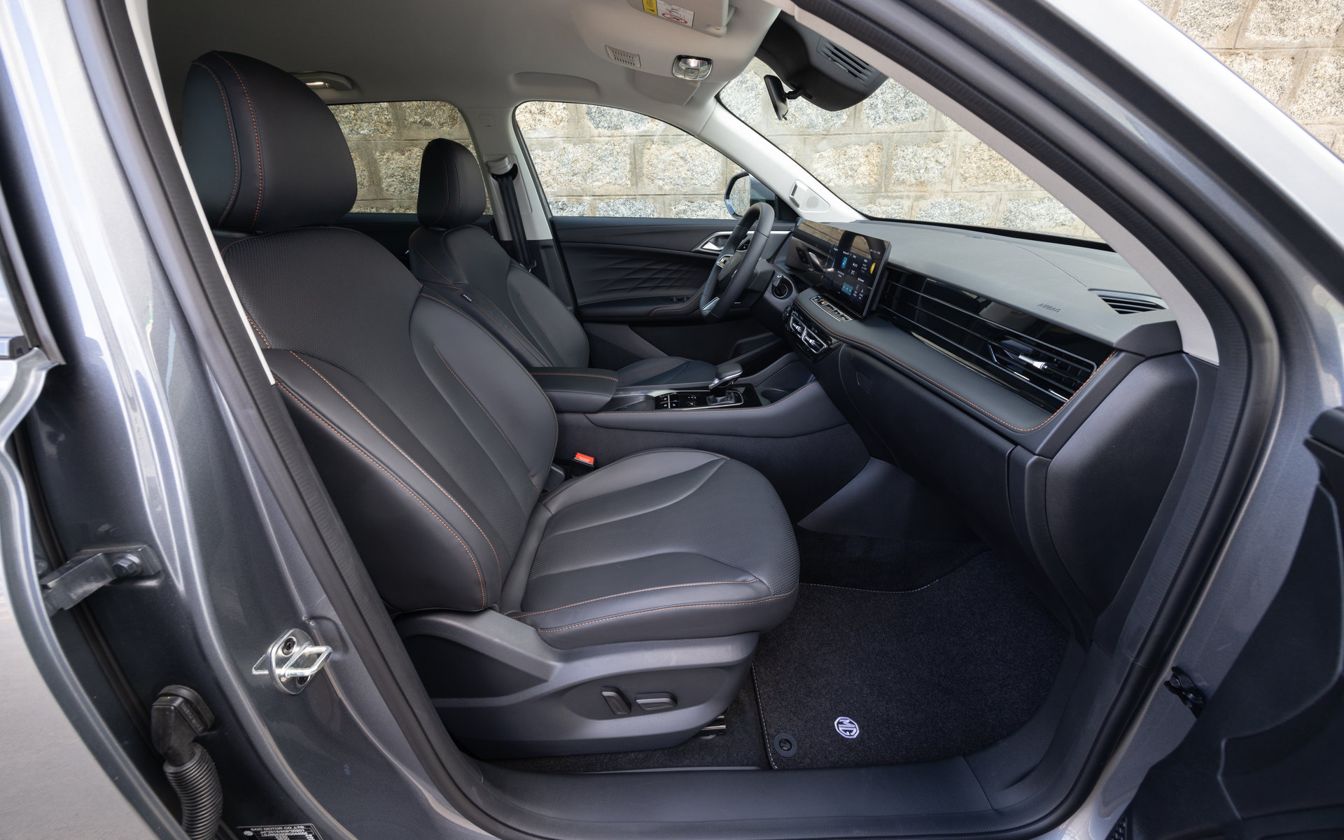 MG-HS-PHEV-2026-21
