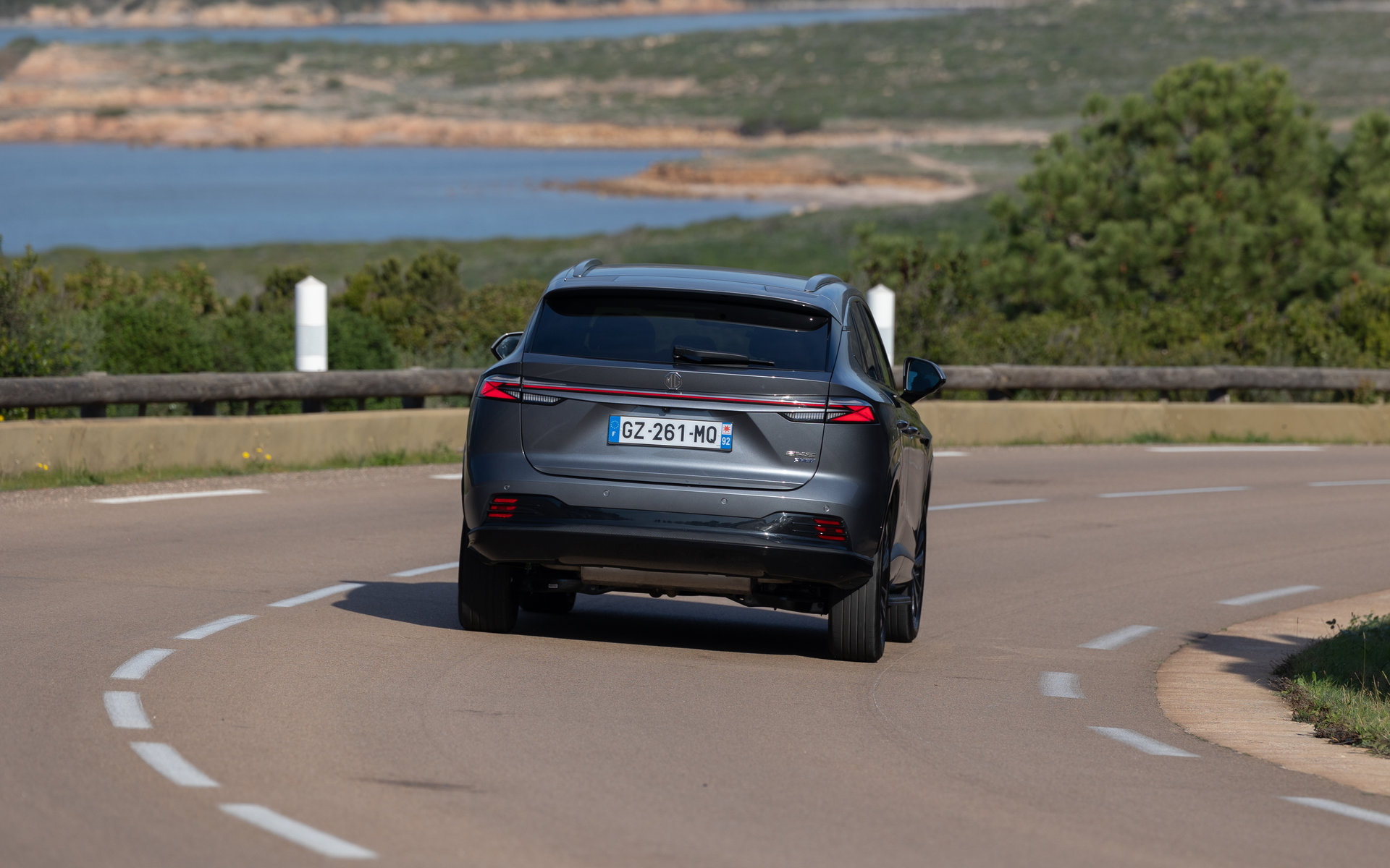MG-HS-PHEV-2026-7