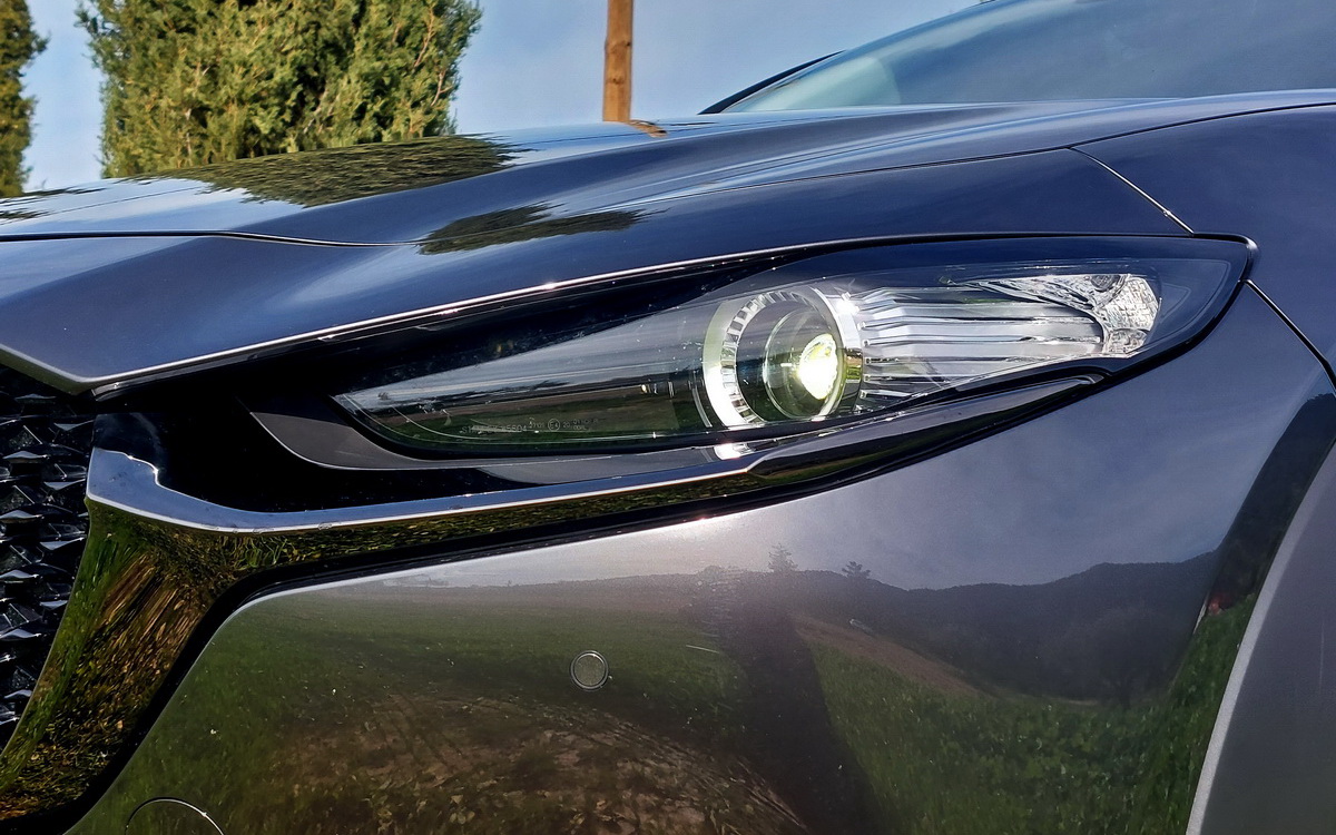 Mazda-CX-30-Hybrid-SKYACTIV-X-AWD-Auto-TEST-2026 (6)