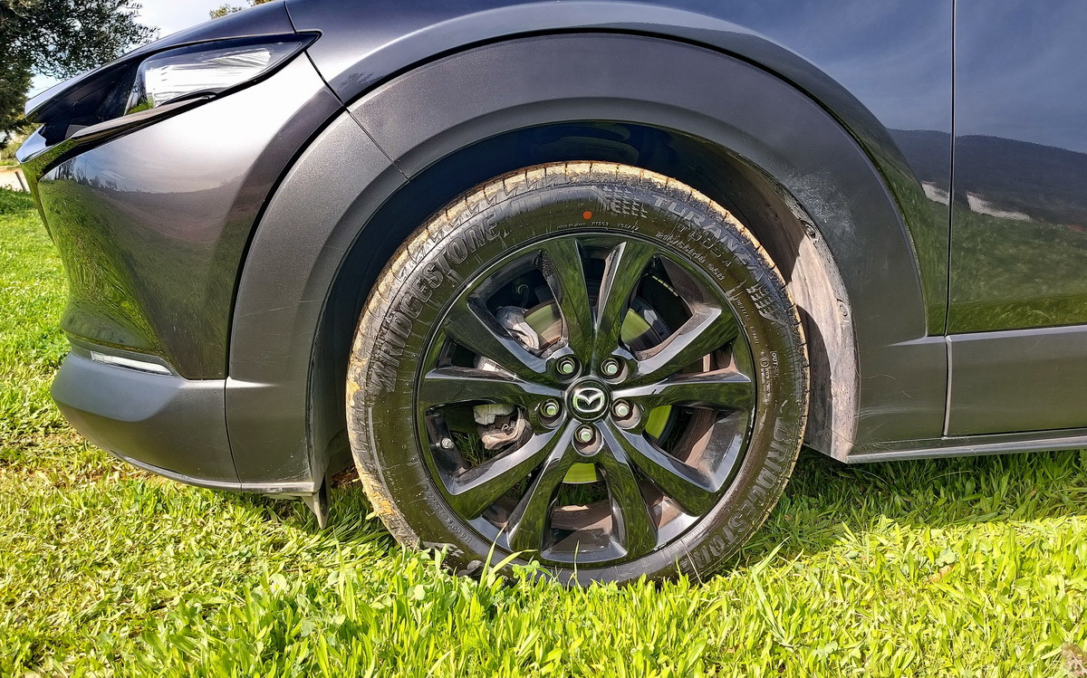 Mazda-CX-30-Hybrid-SKYACTIV-X-AWD-Auto-TEST-2026 (7)