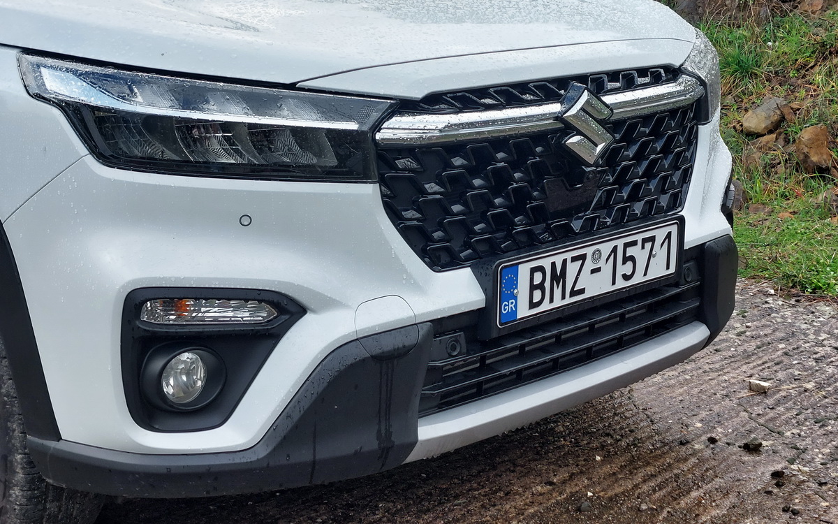 Suzuki-S-CROSS-1.4T-Hybrid-48V-2WD-Auto-TEST-2026 (2)
