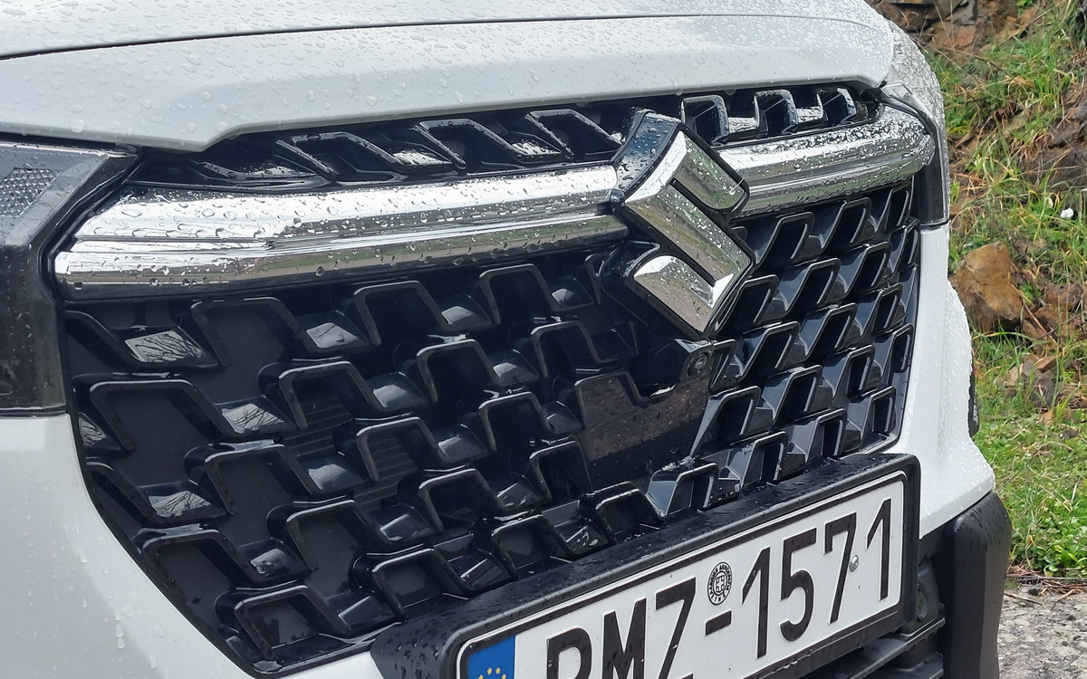 Suzuki-S-CROSS-1.4T-Hybrid-48V-2WD-Auto-TEST-2026 (3)
